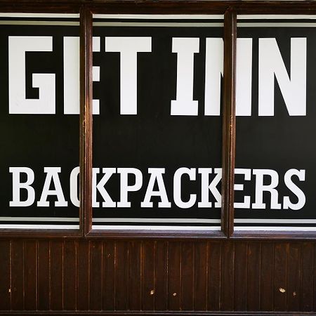 Get Inn Backpackers Кота-Кинабалу Экстерьер фото