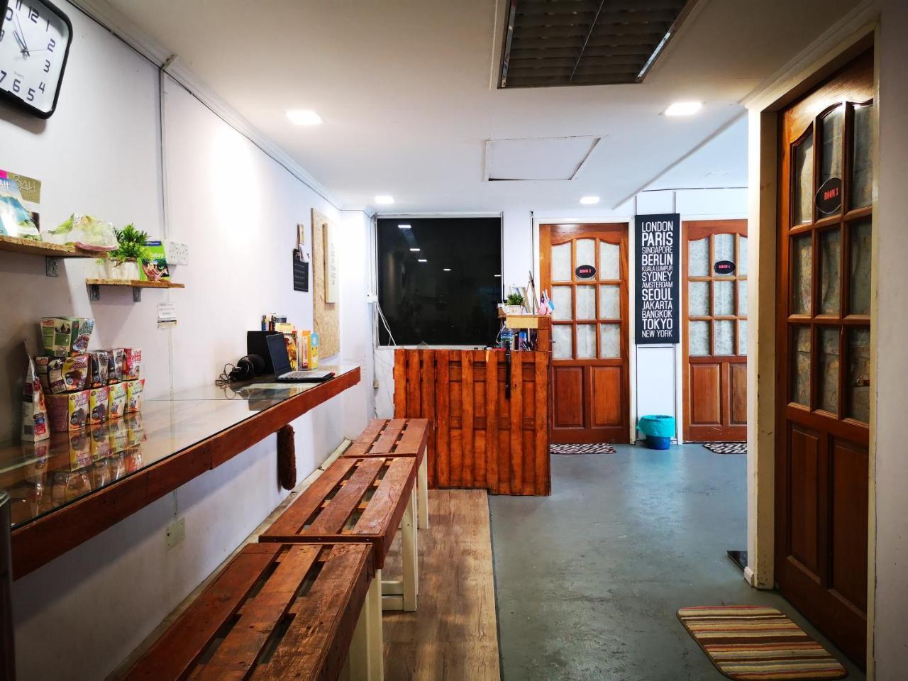 Get Inn Backpackers Кота-Кинабалу Экстерьер фото