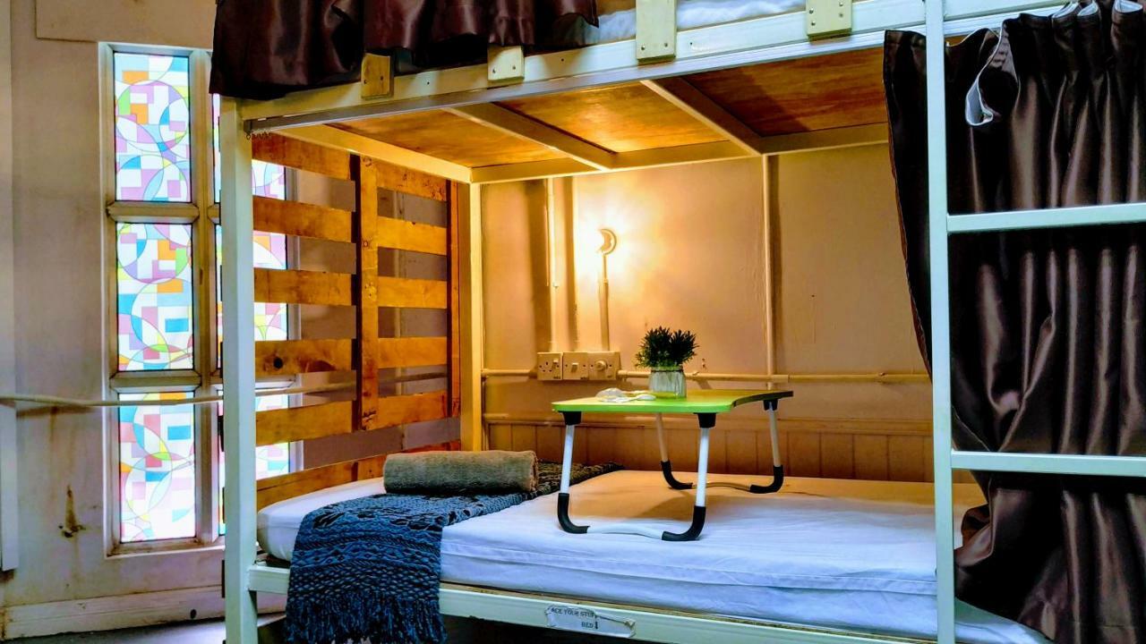 Get Inn Backpackers Кота-Кинабалу Экстерьер фото
