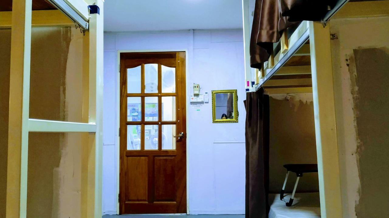 Get Inn Backpackers Кота-Кинабалу Экстерьер фото