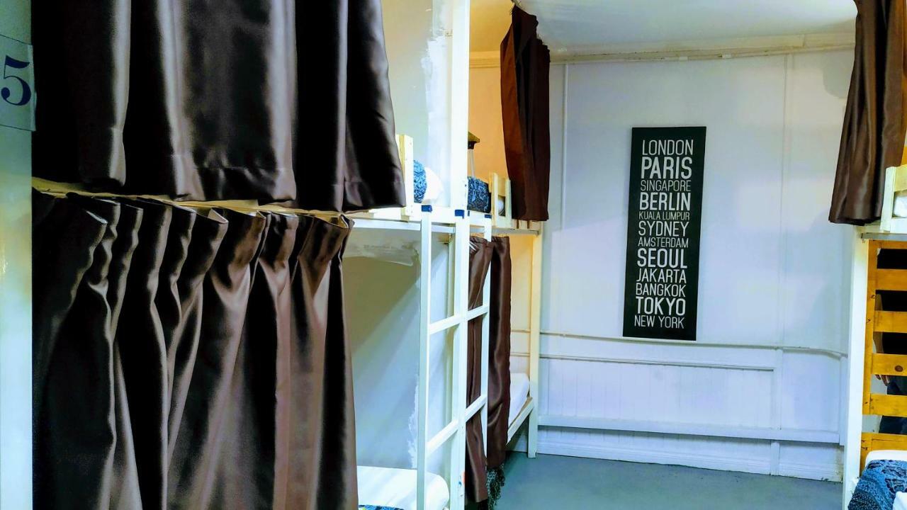 Get Inn Backpackers Кота-Кинабалу Экстерьер фото