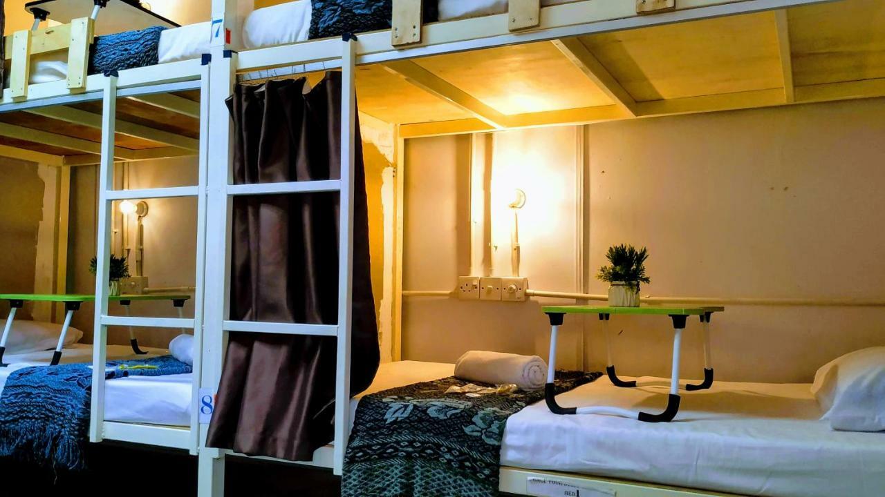 Get Inn Backpackers Кота-Кинабалу Экстерьер фото