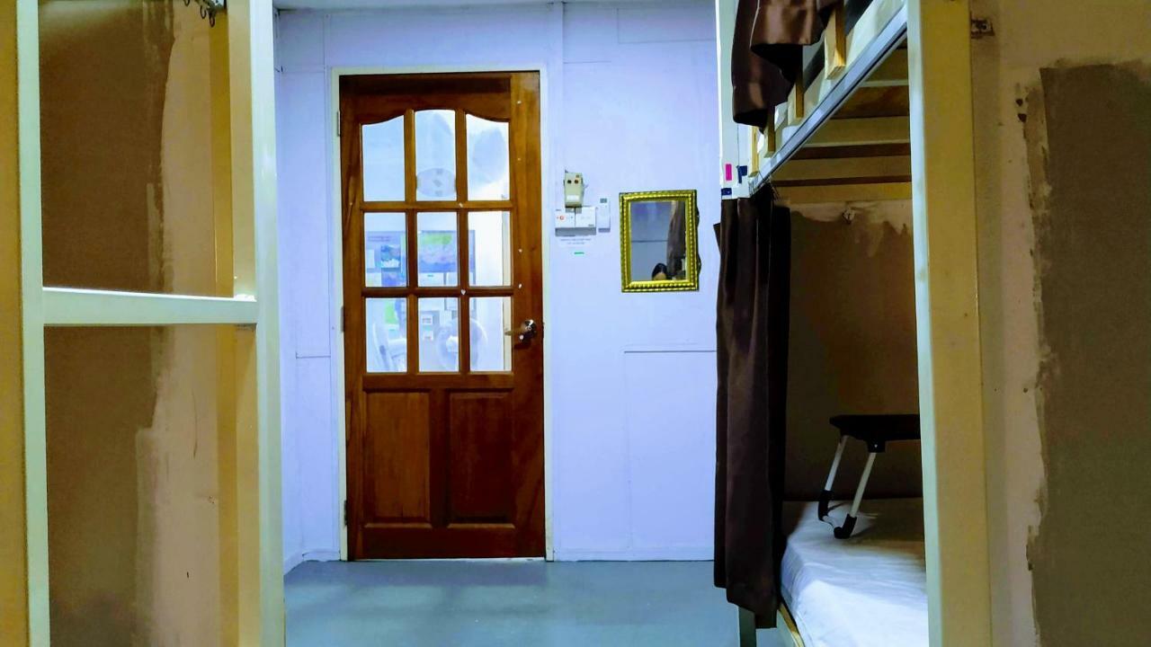 Get Inn Backpackers Кота-Кинабалу Экстерьер фото