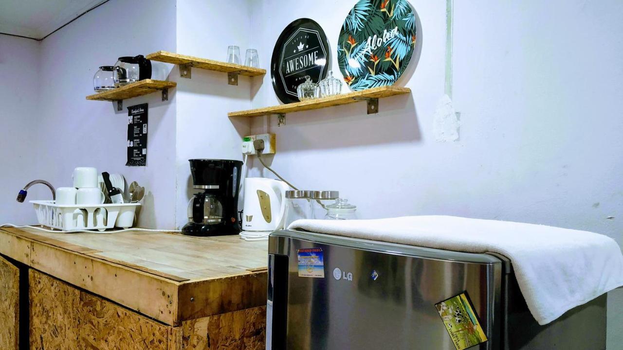 Get Inn Backpackers Кота-Кинабалу Экстерьер фото